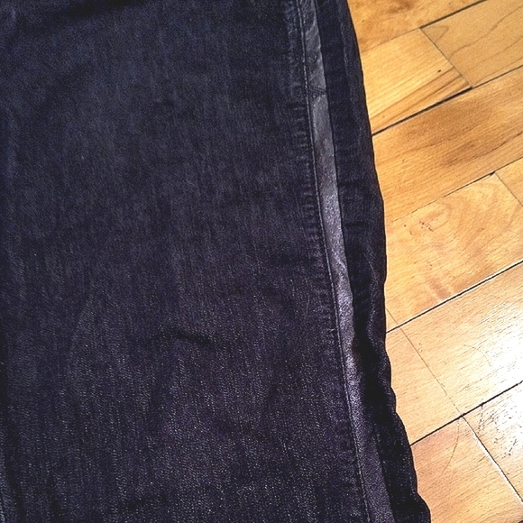 Simon Chang Black Denim Jeans With Black Leather Details On The Sides. Size 14. - Picture 4 of 13